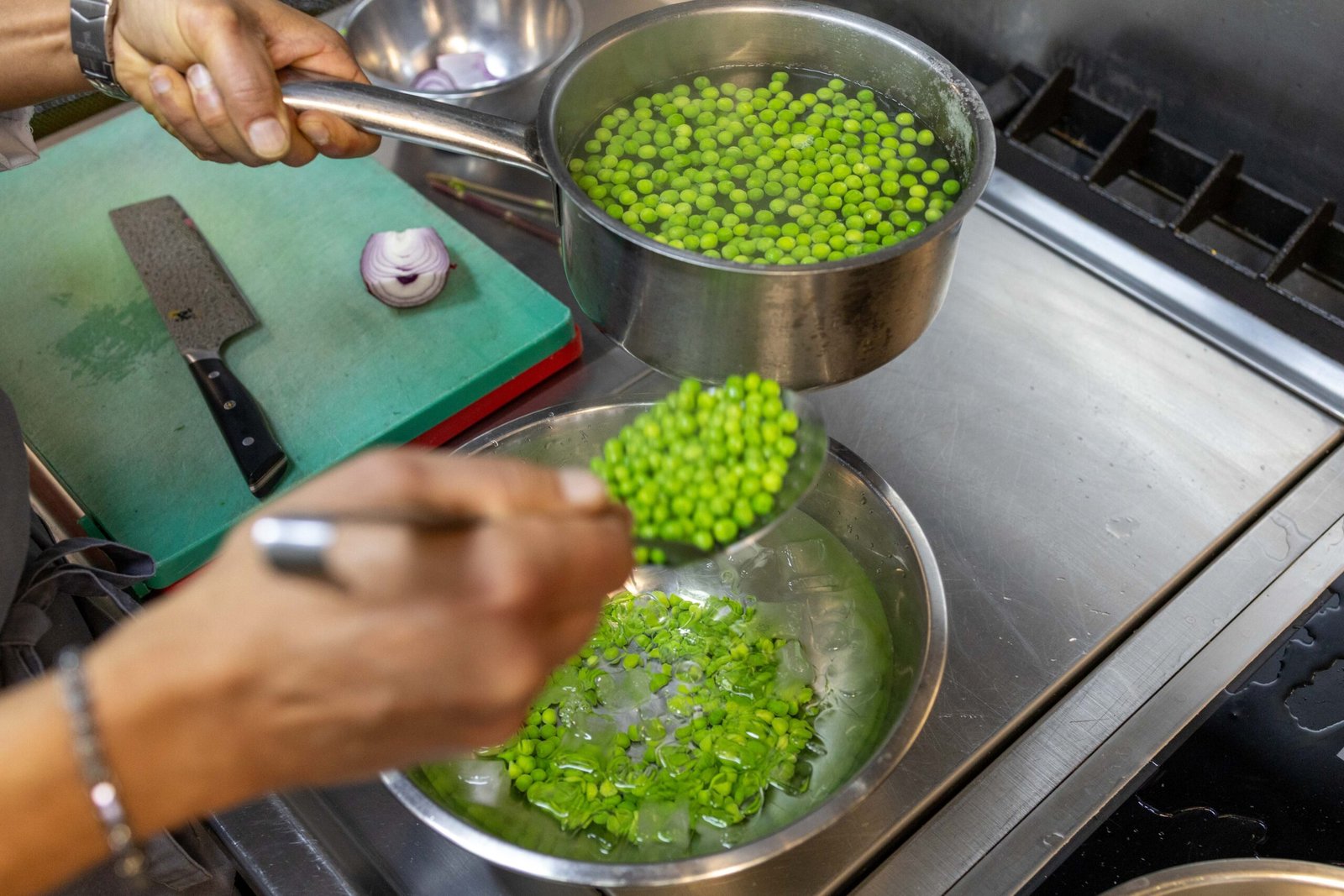 Blanching the peas